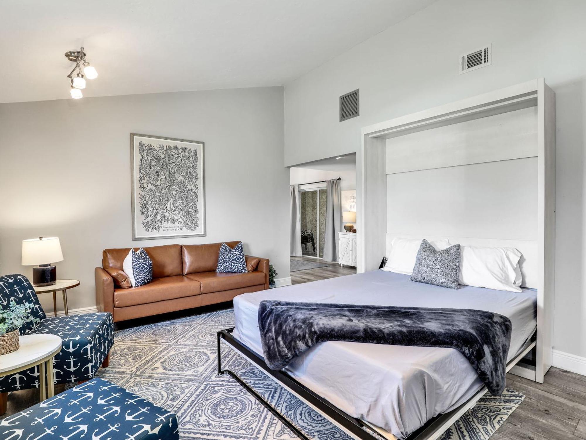 5 Beds 3 Bdr 2 Bath Heated Pool, Grill, Patio Villa Marco Island Exterior photo