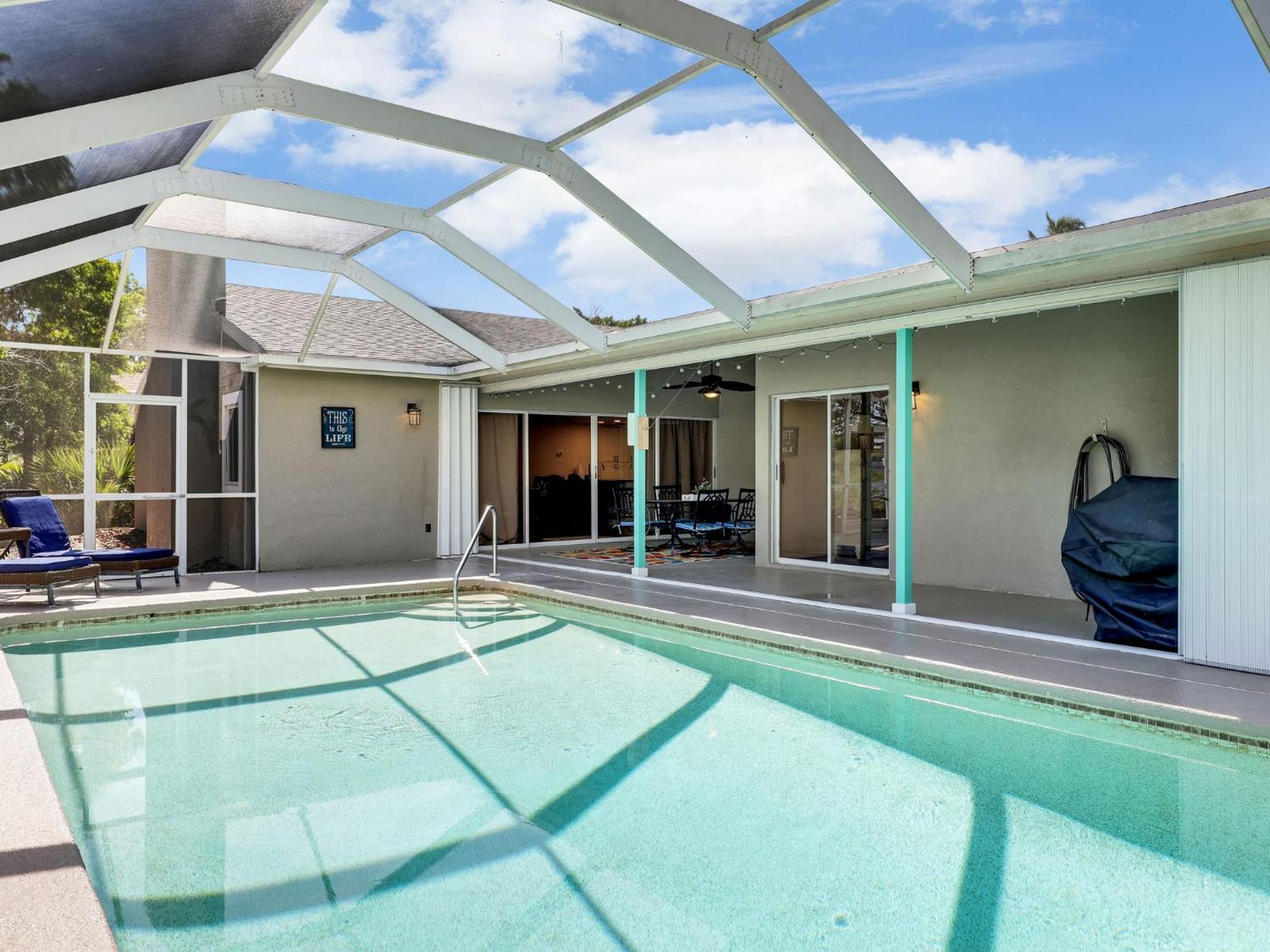 5 Beds 3 Bdr 2 Bath Heated Pool, Grill, Patio Villa Marco Island Exterior photo