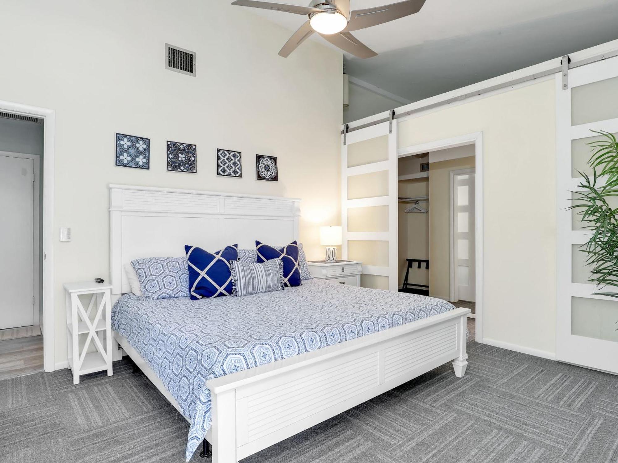 5 Beds 3 Bdr 2 Bath Heated Pool, Grill, Patio Villa Marco Island Exterior photo