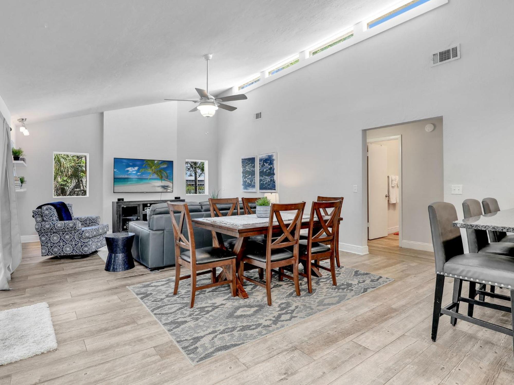 5 Beds 3 Bdr 2 Bath Heated Pool, Grill, Patio Villa Marco Island Exterior photo